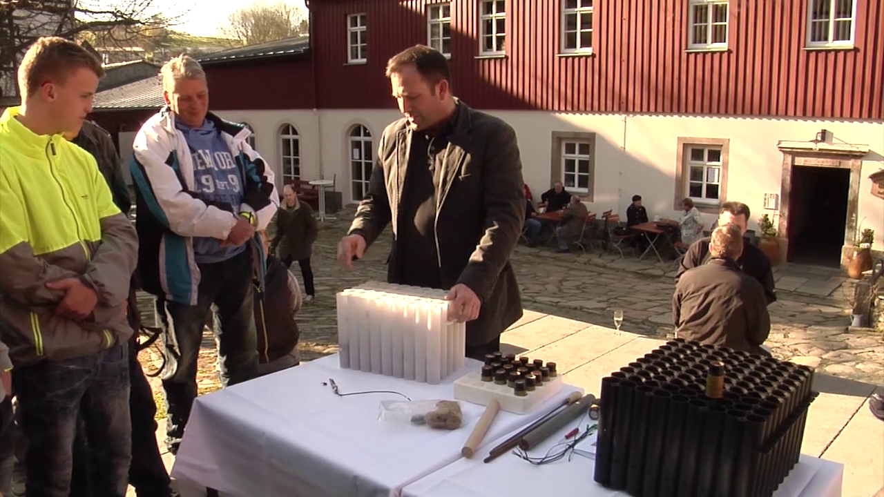 MEgional - Unsere Nachrichten aus dem Mittleren Erzgebirge Feuerwerk in Schönbrunn