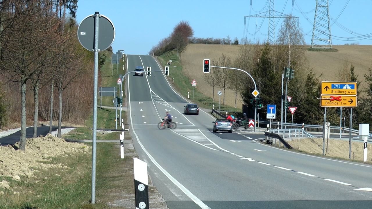 MEgional am 15. April 2020 mit einer Radweg-Freigabe in Brünlos MEgional am 15. April 2020 mit einer Radweg-Freigabe in Brünlos