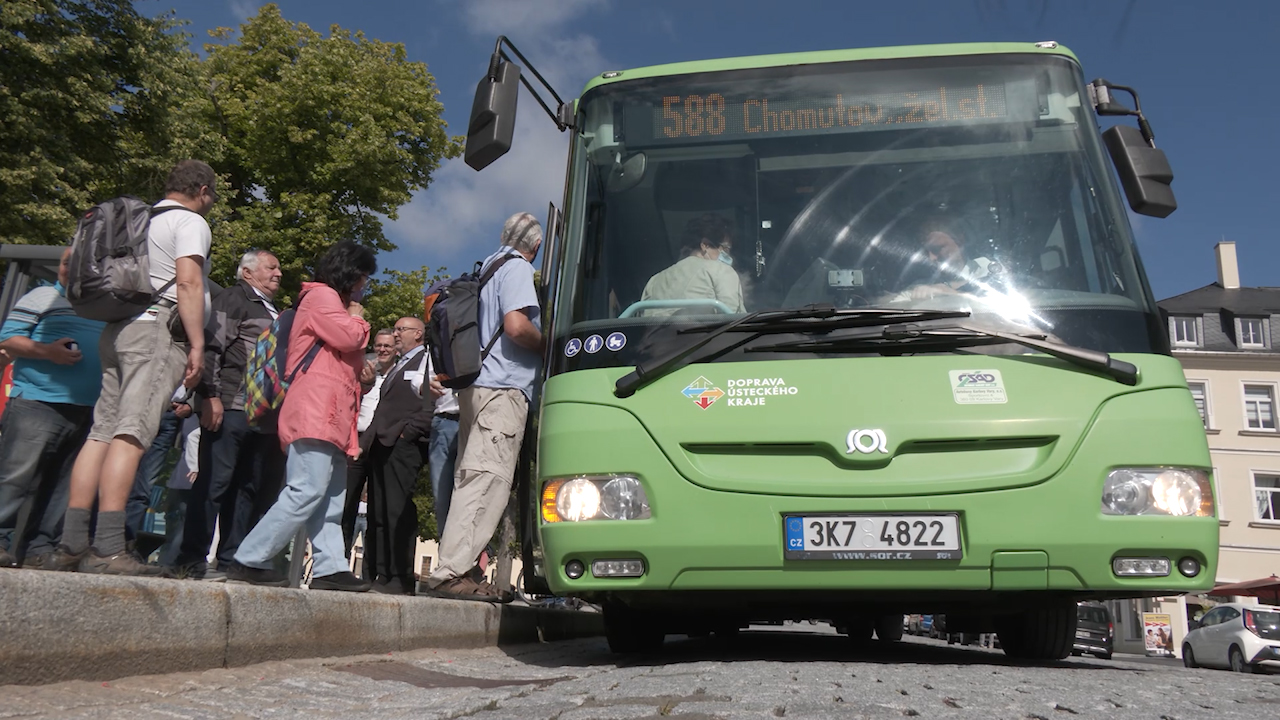 MEgional am 20. Juli 2020 mit der neuen Busverbindung Marienberg-Chomutov